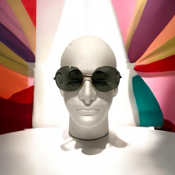 Vintage Metal Framed Green Shade Sunglasses - Picture 1 of 4